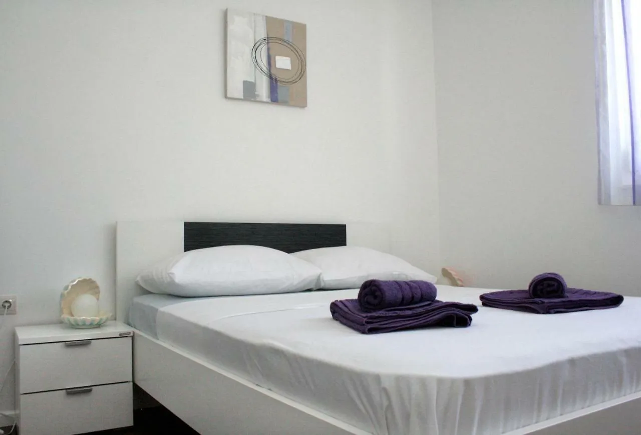 Apartment Mel II Split